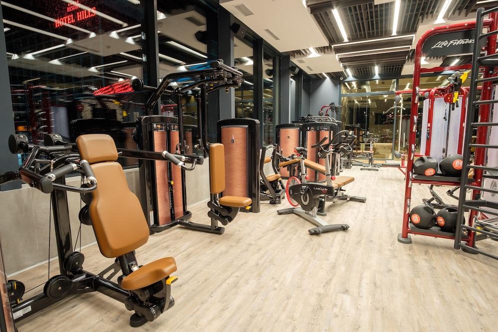 호텔 힐스 사라예보 콩그레스 앤 테르말 스파 리조트 Ilidža 외부 사진 The gym at the hotel